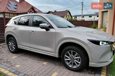 Внедорожник / Кроссовер Mazda CX-5 2023 в 