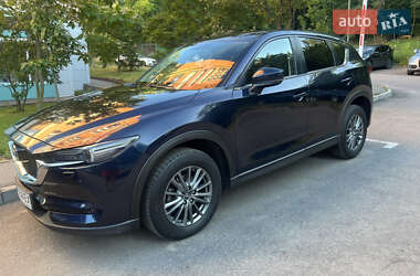Внедорожник / Кроссовер Mazda CX-5 2018 в 