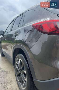 Внедорожник / Кроссовер Mazda CX-5 2016 в 