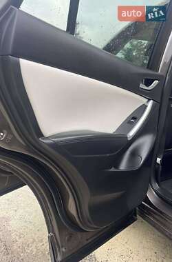 Внедорожник / Кроссовер Mazda CX-5 2016 в 