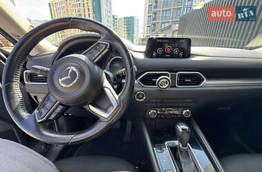 Внедорожник / Кроссовер Mazda CX-5 2017 в 