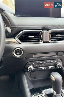 Внедорожник / Кроссовер Mazda CX-5 2023 в 