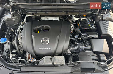 Позашляховик / Кросовер Mazda CX-5 2021 в 