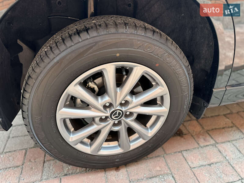 Внедорожник / Кроссовер Mazda CX-5 2024 в Киеве