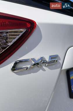 Внедорожник / Кроссовер Mazda CX-5 2014 в 