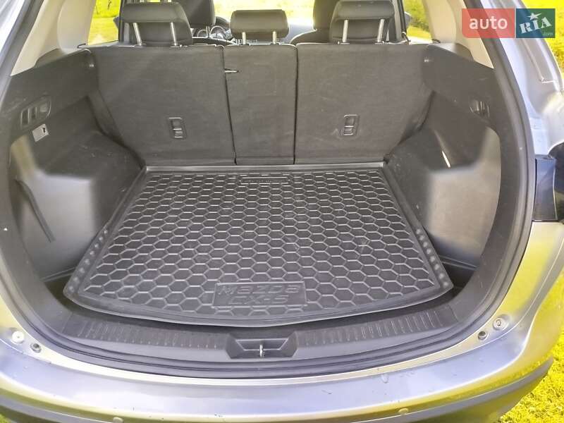 Внедорожник / Кроссовер Mazda CX-5 2012 в Долине