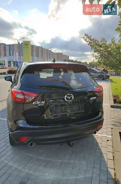 Внедорожник / Кроссовер Mazda CX-5 2017 в 