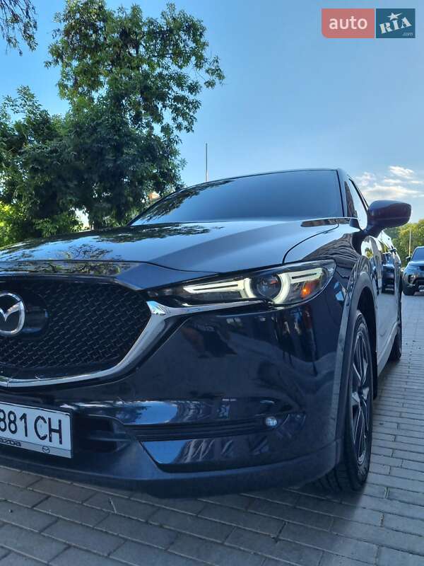 Позашляховик / Кросовер Mazda CX-5 2018 в Ужгороді