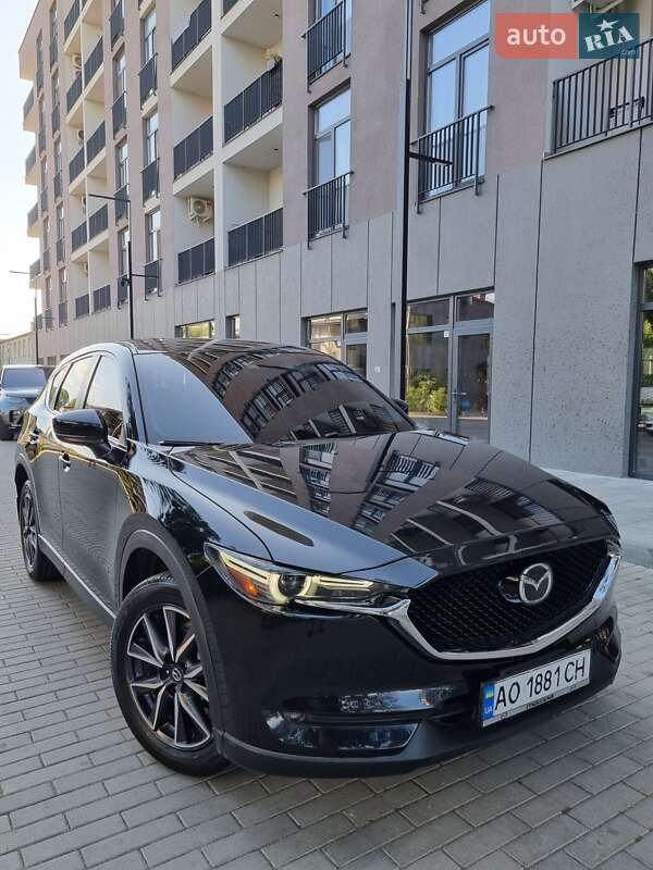 Позашляховик / Кросовер Mazda CX-5 2018 в Ужгороді