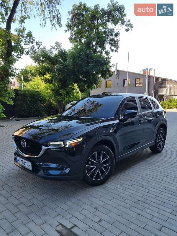 Позашляховик / Кросовер Mazda CX-5 2018 в Ужгороді