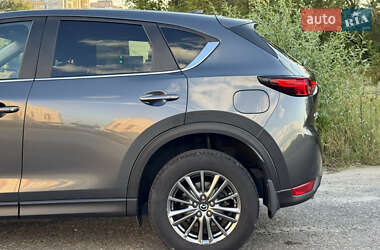 Внедорожник / Кроссовер Mazda CX-5 2018 в 