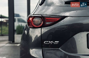 Внедорожник / Кроссовер Mazda CX-5 2018 в 