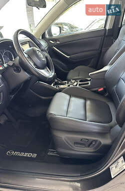 Внедорожник / Кроссовер Mazda CX-5 2015 в 