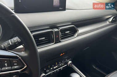 Внедорожник / Кроссовер Mazda CX-5 2023 в 