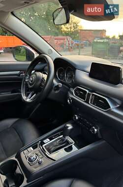 Внедорожник / Кроссовер Mazda CX-5 2018 в 