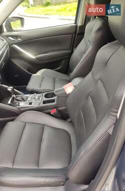 Позашляховик / Кросовер Mazda CX-5 2015 в 
