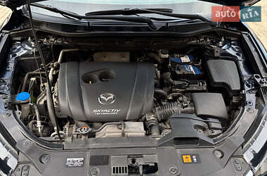 Внедорожник / Кроссовер Mazda CX-5 2016 в 
