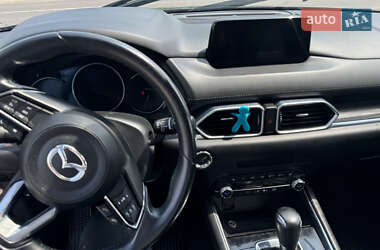 Внедорожник / Кроссовер Mazda CX-5 2018 в 