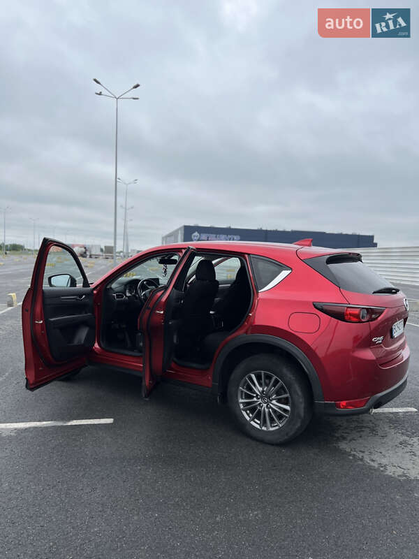 Внедорожник / Кроссовер Mazda CX-5 2017 в Львове