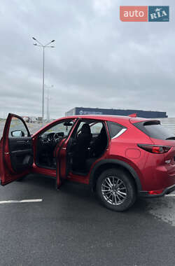 Внедорожник / Кроссовер Mazda CX-5 2017 в 