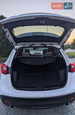 Внедорожник / Кроссовер Mazda CX-5 2015 в 