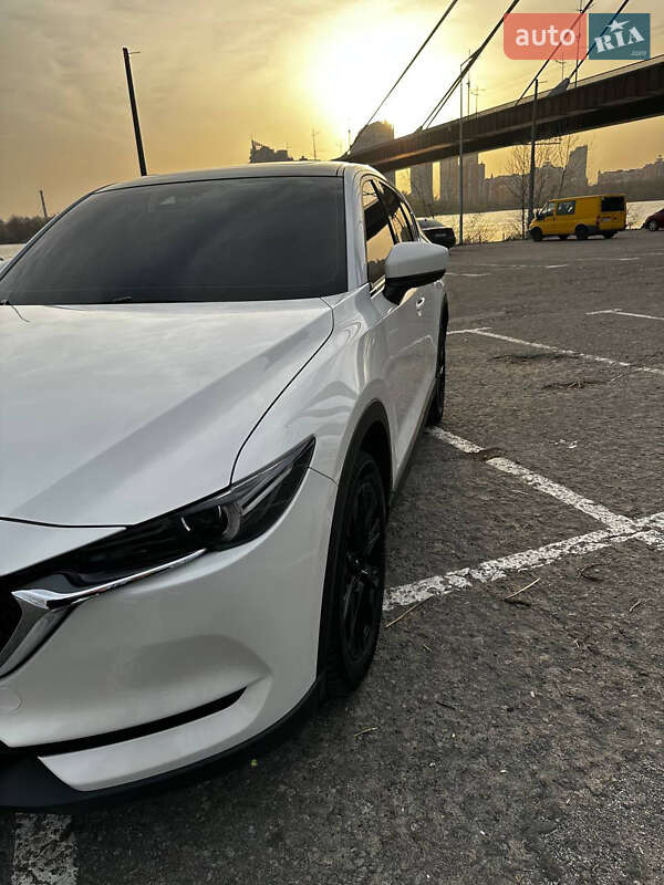 Внедорожник / Кроссовер Mazda CX-5 2019 в Киеве