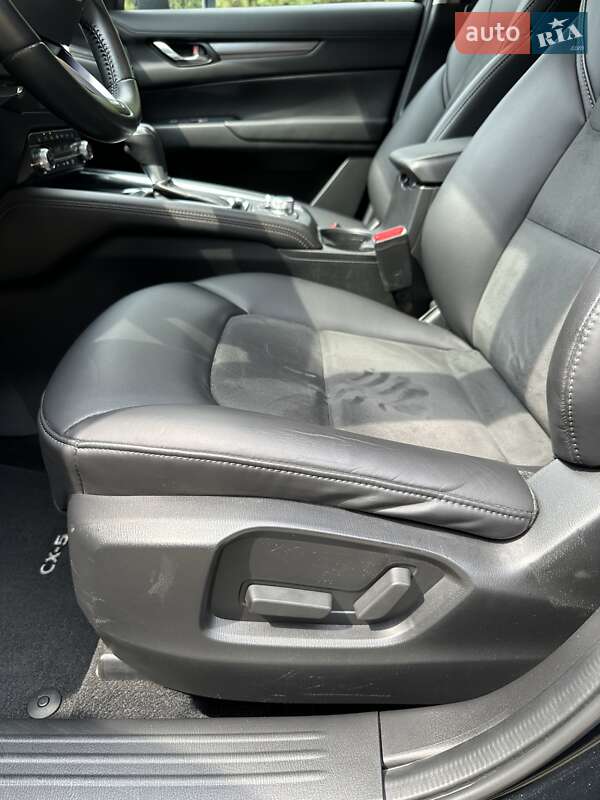 Внедорожник / Кроссовер Mazda CX-5 2019 в Белогородке