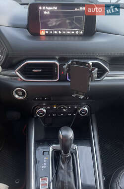 Внедорожник / Кроссовер Mazda CX-5 2017 в 
