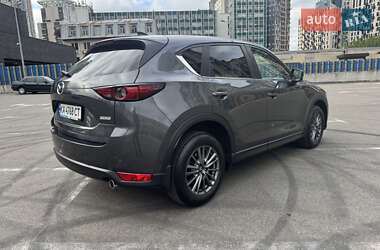 Внедорожник / Кроссовер Mazda CX-5 2018 в 