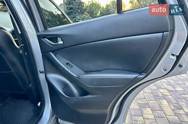 Позашляховик / Кросовер Mazda CX-5 2012 в 