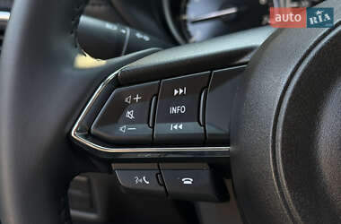 Внедорожник / Кроссовер Mazda CX-5 2023 в 