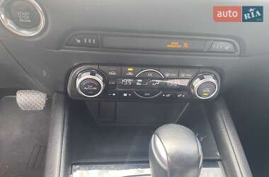 Внедорожник / Кроссовер Mazda CX-5 2018 в 