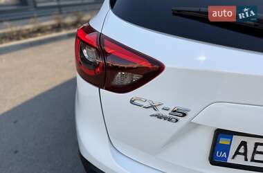 Внедорожник / Кроссовер Mazda CX-5 2017 в 