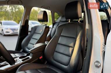 Внедорожник / Кроссовер Mazda CX-5 2017 в 