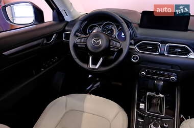 Внедорожник / Кроссовер Mazda CX-5 2023 в 