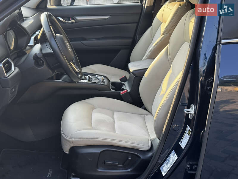 Позашляховик / Кросовер Mazda CX-5 2018 в Дніпрі