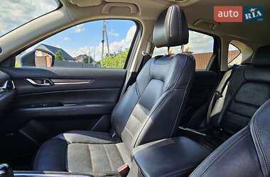 Внедорожник / Кроссовер Mazda CX-5 2017 в 