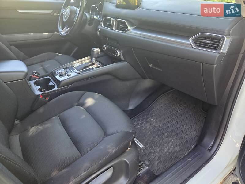 Внедорожник / Кроссовер Mazda CX-5 2017 в Днепре