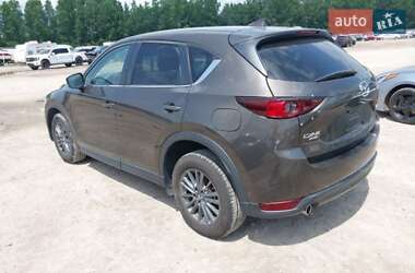 Внедорожник / Кроссовер Mazda CX-5 2018 в 