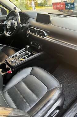 Внедорожник / Кроссовер Mazda CX-5 2018 в 