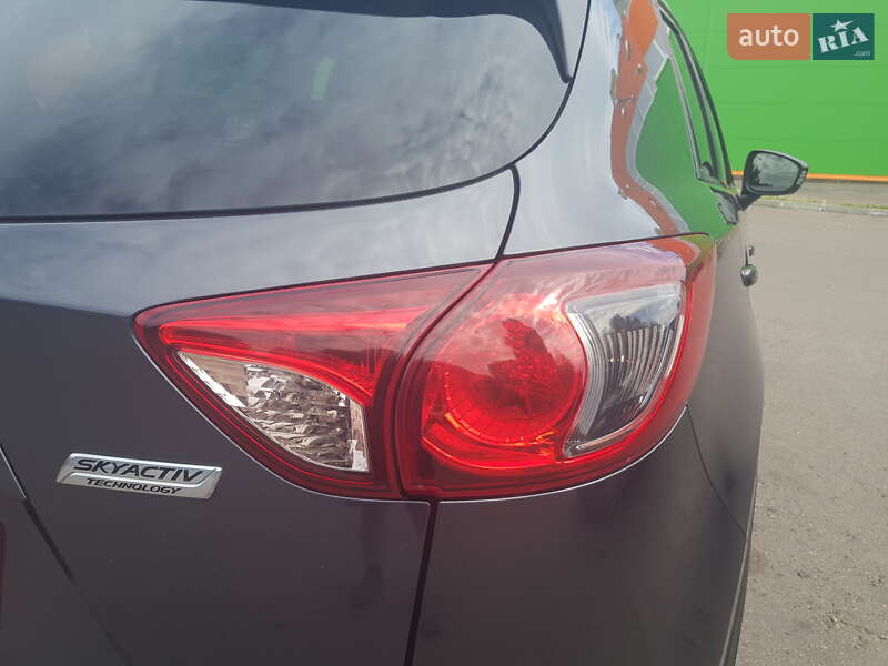 Внедорожник / Кроссовер Mazda CX-5 2015 в Ровно