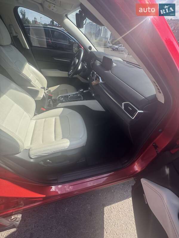 Внедорожник / Кроссовер Mazda CX-5 2017 в Черкассах