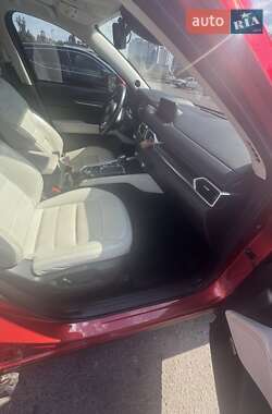 Внедорожник / Кроссовер Mazda CX-5 2017 в 