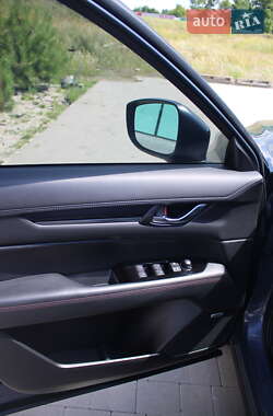 Внедорожник / Кроссовер Mazda CX-5 2023 в 