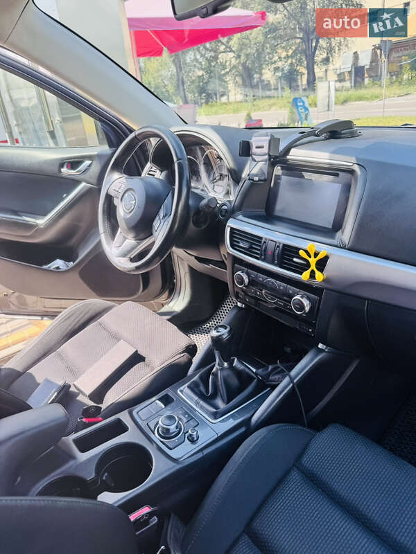 Внедорожник / Кроссовер Mazda CX-5 2015 в Калуше