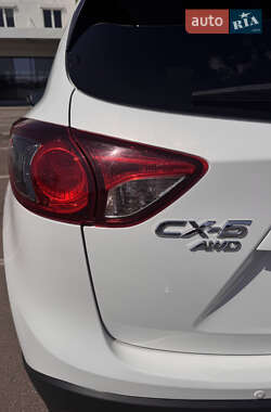 Внедорожник / Кроссовер Mazda CX-5 2013 в 