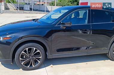 Позашляховик / Кросовер Mazda CX-5 2022 в 