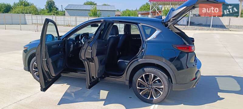 Внедорожник / Кроссовер Mazda CX-5 2022 в Бердичеве