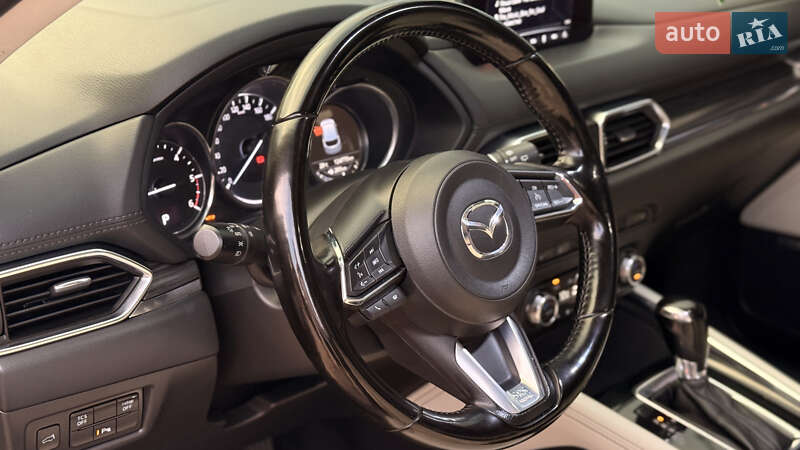 Внедорожник / Кроссовер Mazda CX-5 2017 в Черновцах