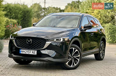 Внедорожник / Кроссовер Mazda CX-5 2023 в 